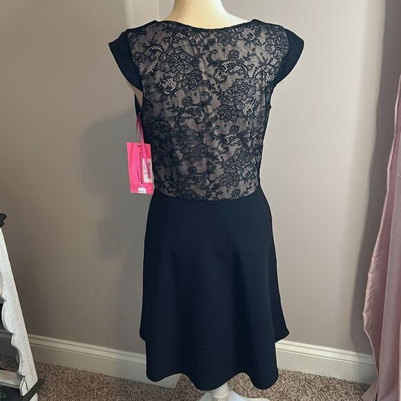 NWT Betsey Johnson Black Dress(size 8) - Picture 6 of 9